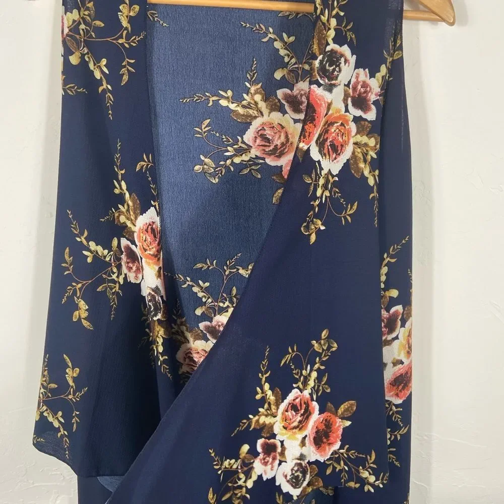 Floral Navy Swim‎ Coverup